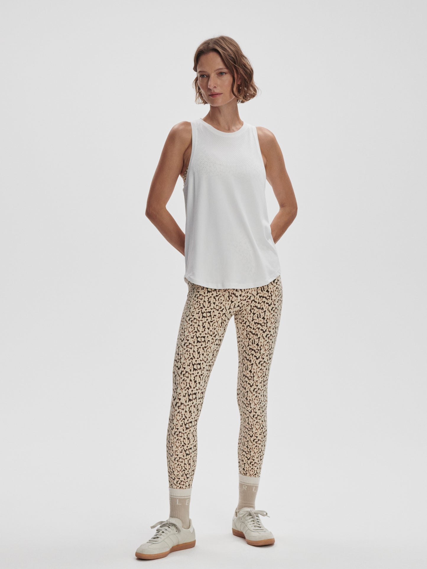 Dacey tank w