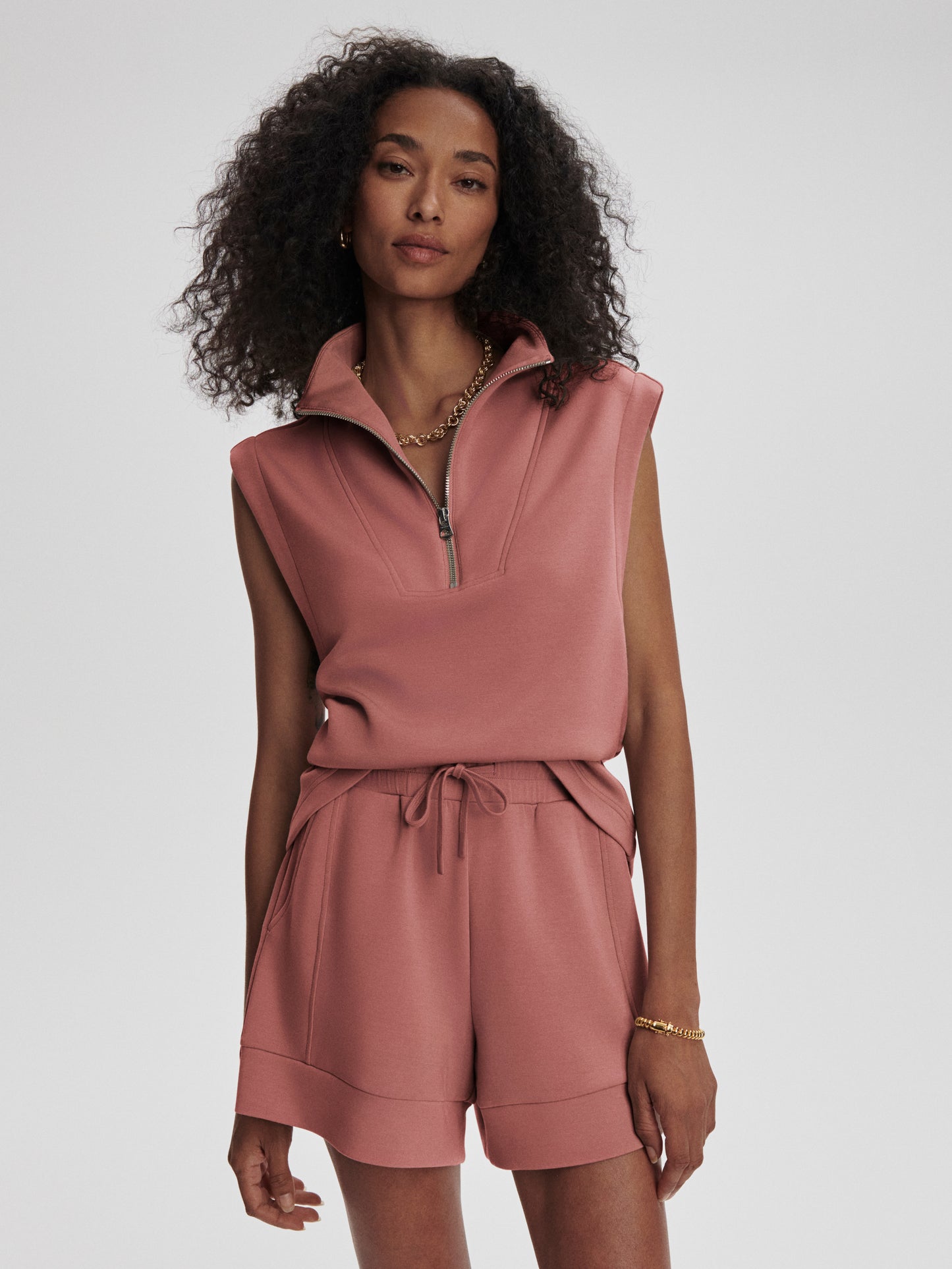 Atrium rise shorts w