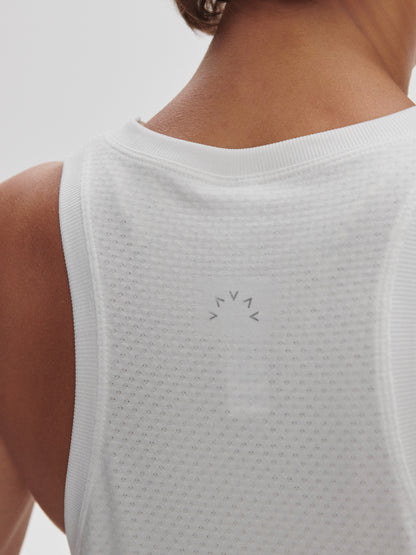 Dacey tank w