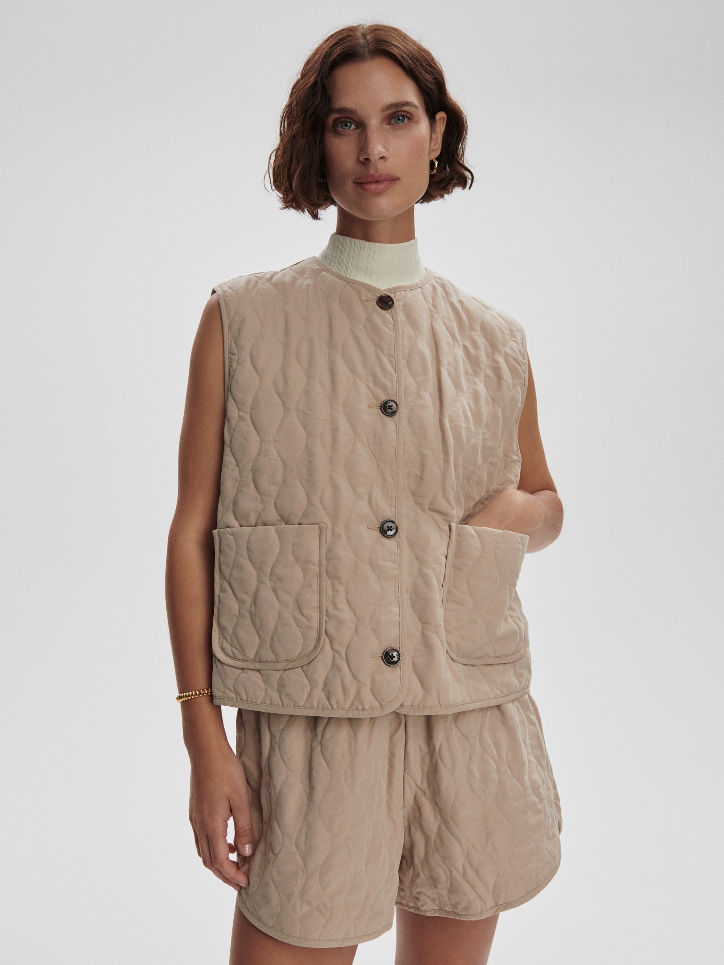 Karla quilted vest w