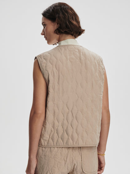 Karla quilted vest w